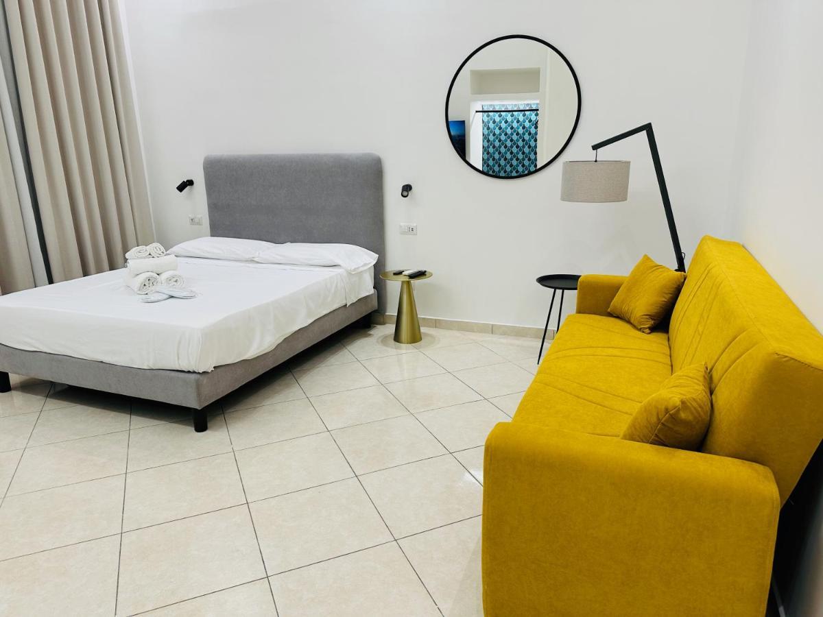 Garibaldi 118 Luxury Apartment Napoli Eksteriør billede