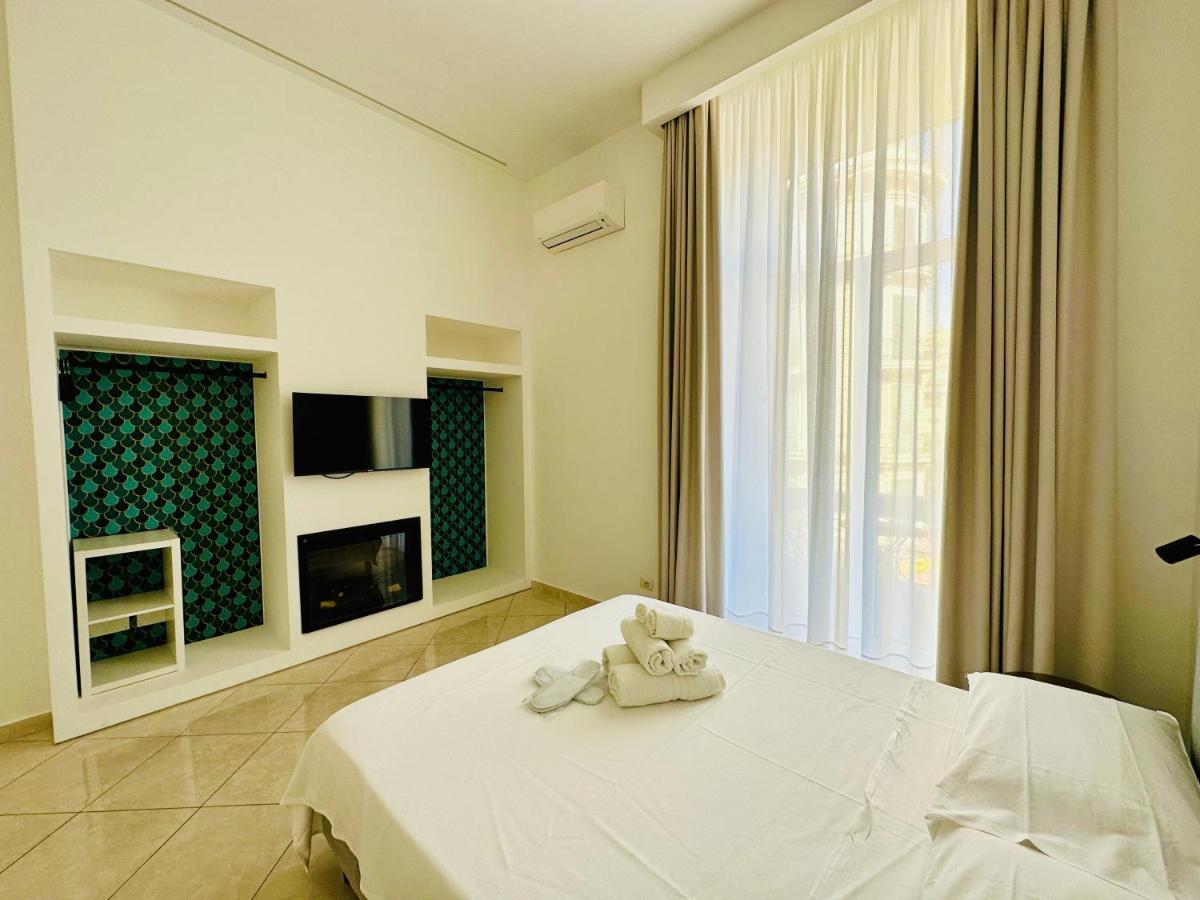 Garibaldi 118 Luxury Apartment Napoli Eksteriør billede