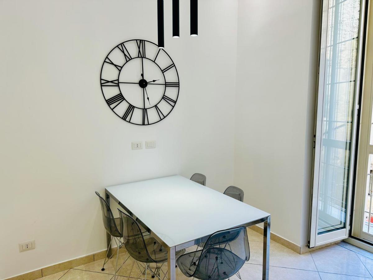 Garibaldi 118 Luxury Apartment Napoli Eksteriør billede